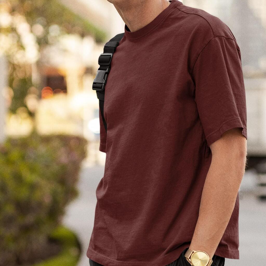 Camiseta Essencial Marsala | Premium Fandom Art